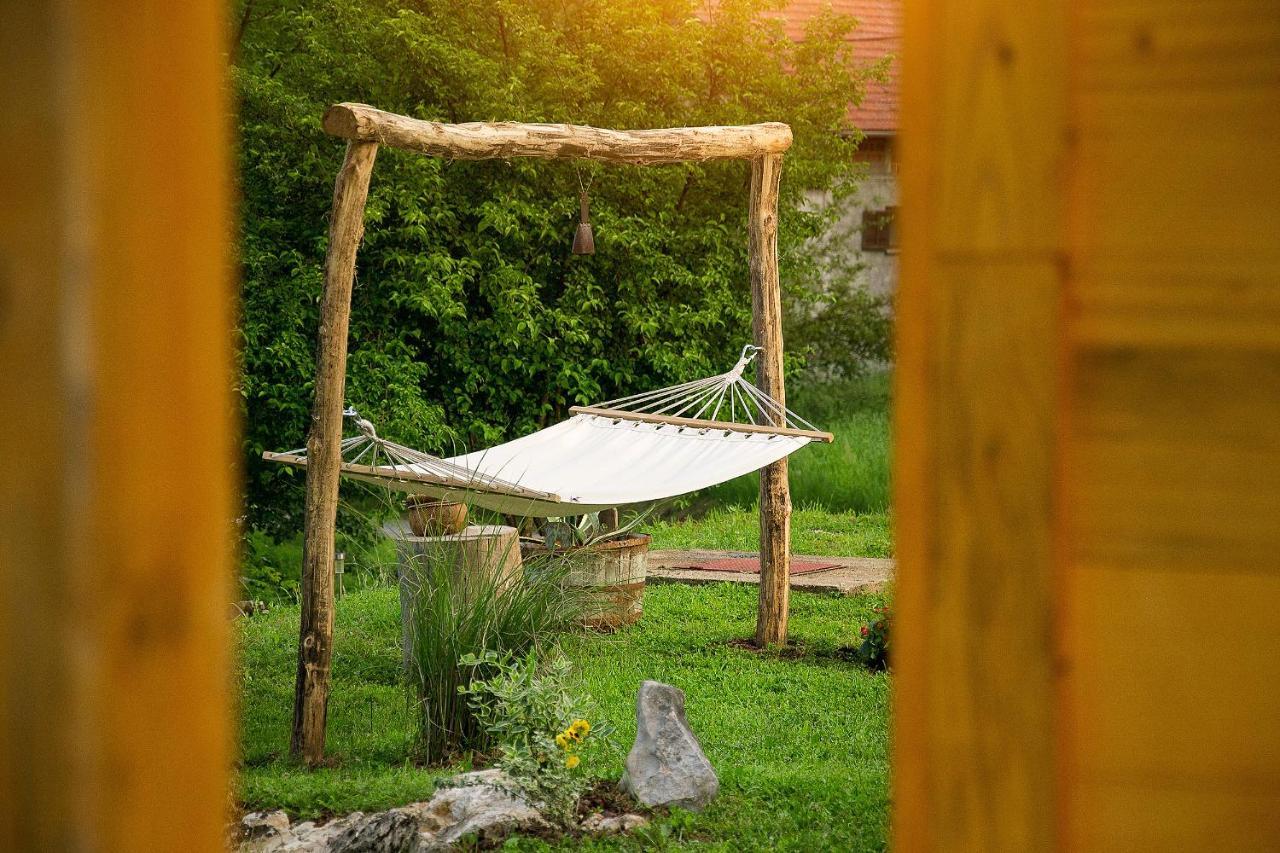 Father'S Land Rakovica Exterior foto